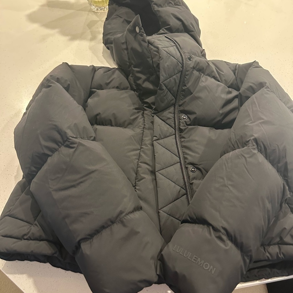 Lululemon Black Puffer Jacket
